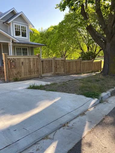 Timber Paling Fencing